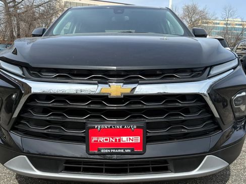 Used 2023 Chevrolet Blazer LT image 14