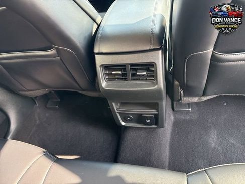 Used 2023 Ford Edge ST-Line AWD/4WD image 31