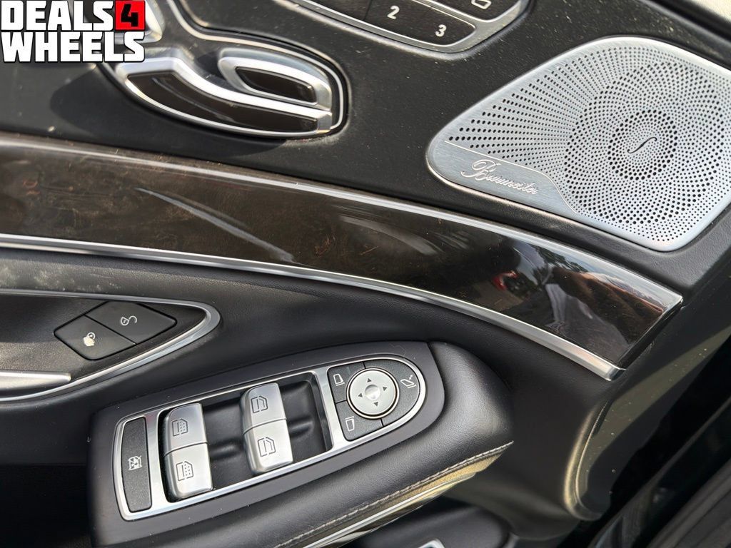 Used 2015 Mercedes-Benz S 63 AMG 4MATIC Sedan w/ Executive Rear Seat Package image 12