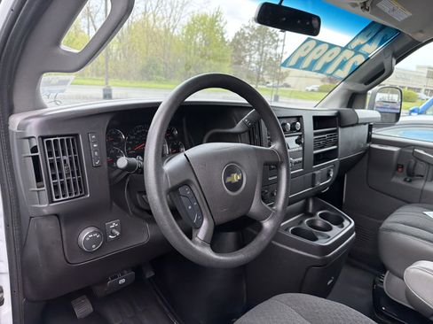 Used 2024 Chevrolet Express 2500 w/ Driver Convenience Package RWD image 13