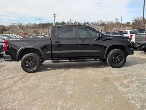 New 2026 Chevrolet Silverado 1500 ZR2 w/ ZR2 Bison Edition image 8