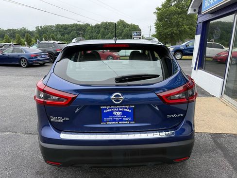 Used 2020 Nissan Rogue Sport SV AWD/4WD image 7