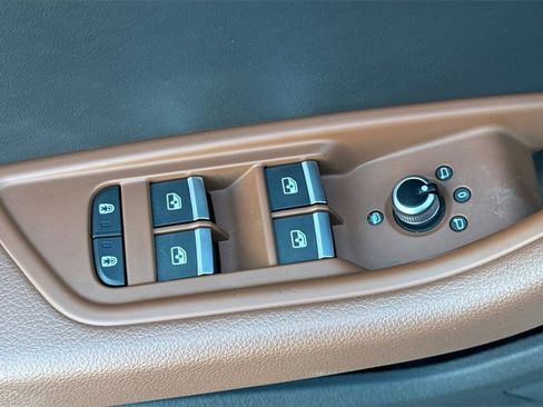 Used 2021 Audi A4 2.0T Premium w/ Convenience Package image 15