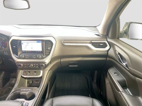 Used 2023 GMC Acadia SLT w/ Elevation Edition image 24