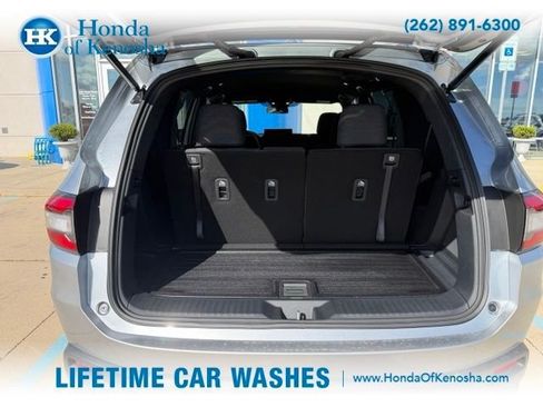 Used 2026 Honda Pilot Sport image 9