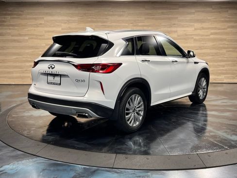 Used 2024 INFINITI QX50 Luxe AWD/4WD image 16