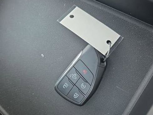 Used 2024 Chevrolet Silverado 2500 High Country w/ Technology Package image 39