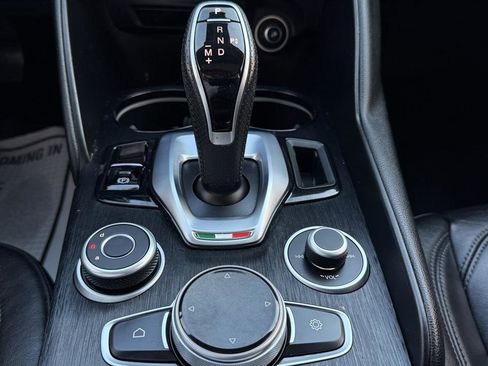 Used 2020 Alfa Romeo Giulia Sprint w/ Nero Edizione image 39