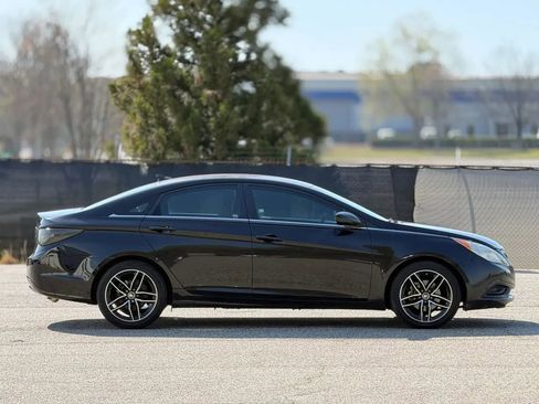 Used 2012 Hyundai Sonata GLS w/ Popular Equipment Pkg FWD image 7