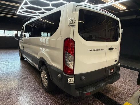 Used 2016 Ford Transit 350 XLT RWD image 5
