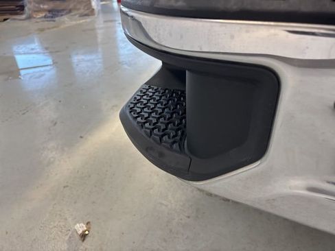 Used 2019 Chevrolet Silverado 1500 LT w/ All-Star Edition image 12