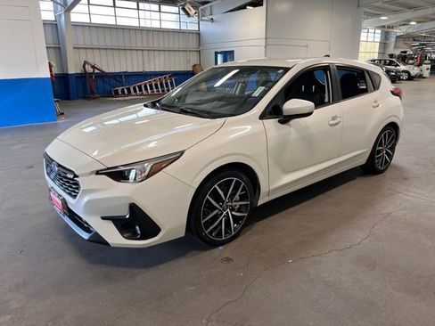 Used 2025 Subaru Impreza 2.0i Sport image 7