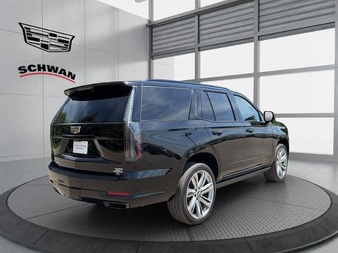 Certified 2026 Cadillac Escalade Sport w/ Touring Package AWD/4WD image 4