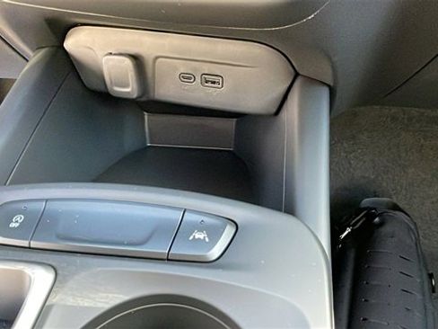 New 2026 Chevrolet Trax LS w/ Driver Confidence Package image 17