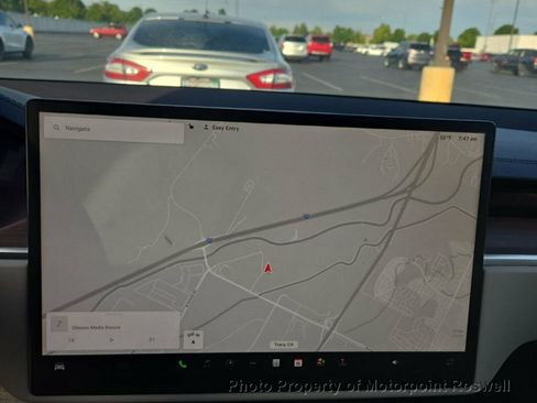Used 2024 Tesla Model X AWD/4WD image 25