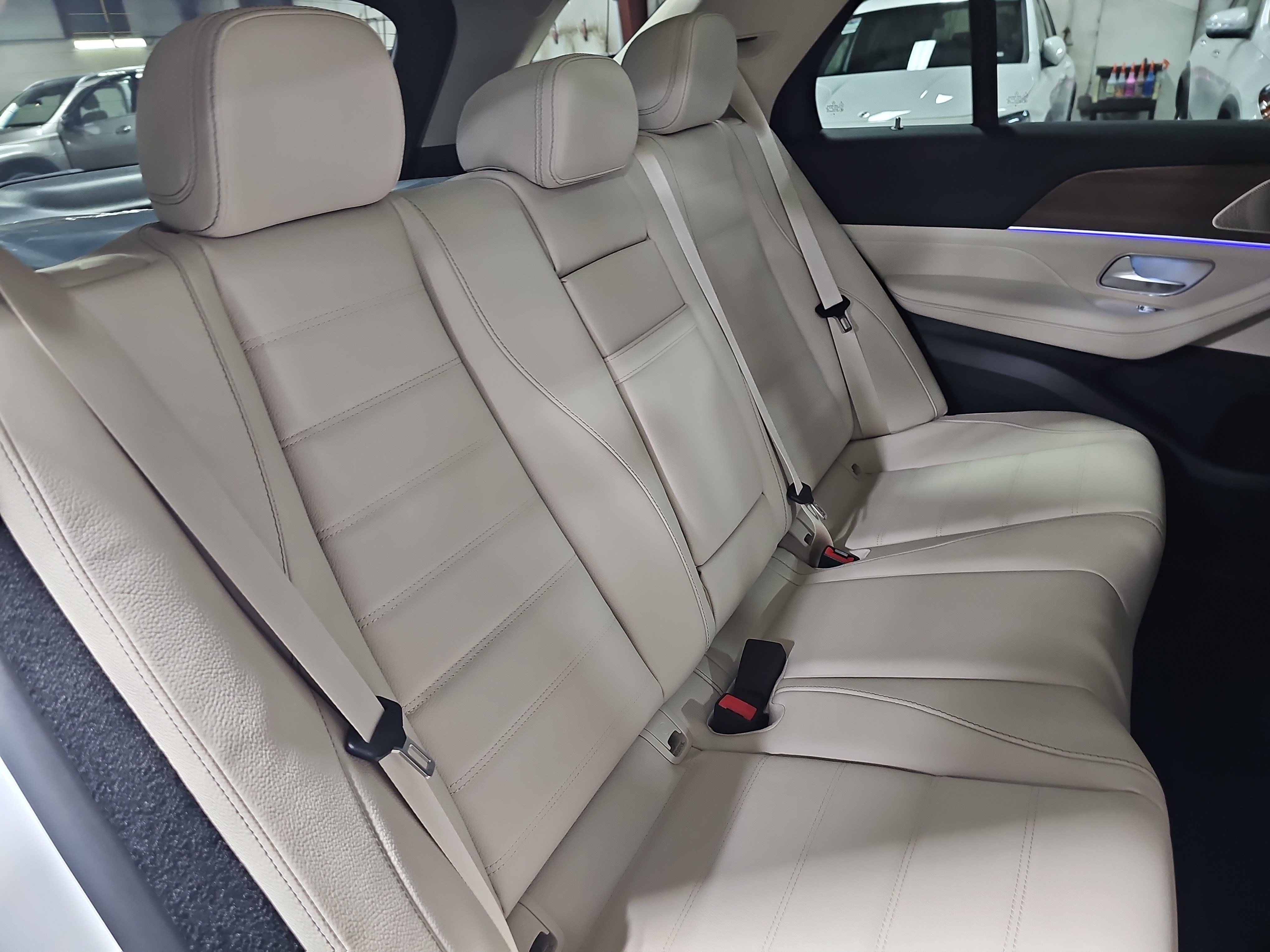 New 2026 Mercedes-Benz GLE 450 4MATIC image 12