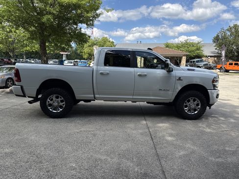 Used 2024 RAM 2500 Laramie w/ Safety Group AWD/4WD image 8