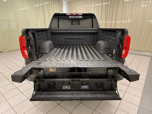 Used 2023 GMC Sierra 1500 Denali w/ Technology Package image 12