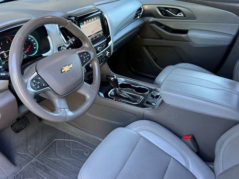 Used 2018 Chevrolet Traverse Premier w/ LPO, Floor Liner Package AWD/4WD image 11