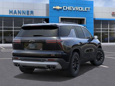 New 2026 Chevrolet Traverse Z71 w/ Enhanced Driving Package image 4