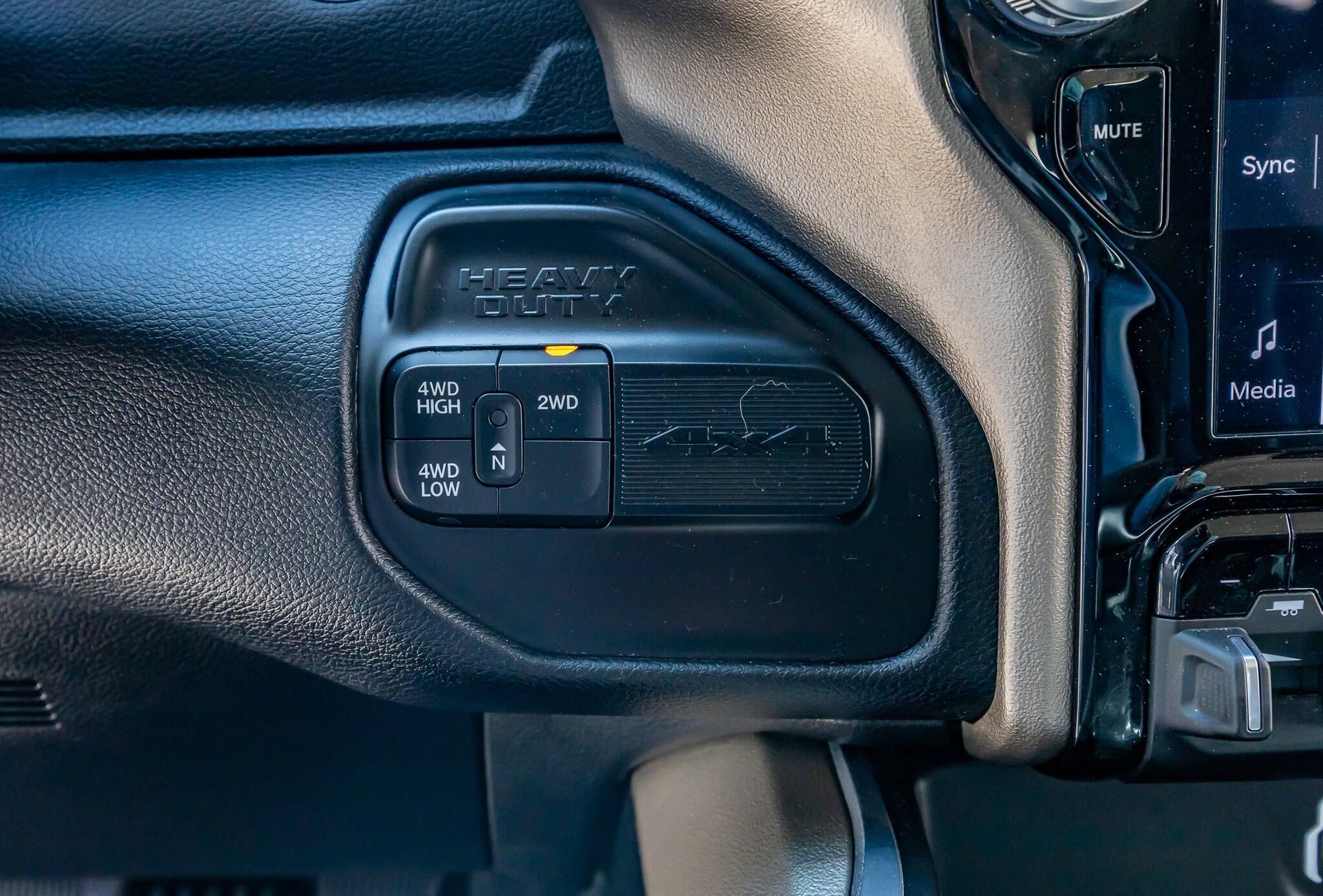 Used 2024 RAM 3500 Laramie w/ Towing Technology Group AWD/4WD image 23