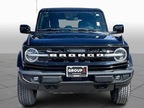 Used 2022 Ford Bronco Outer Banks image 4