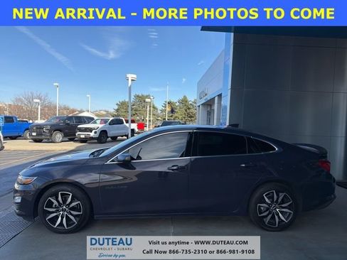Used 2025 Chevrolet Malibu RS image 1