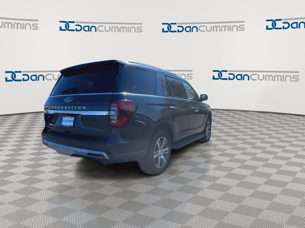 Used 2024 Ford Expedition Limited AWD/4WD image 8