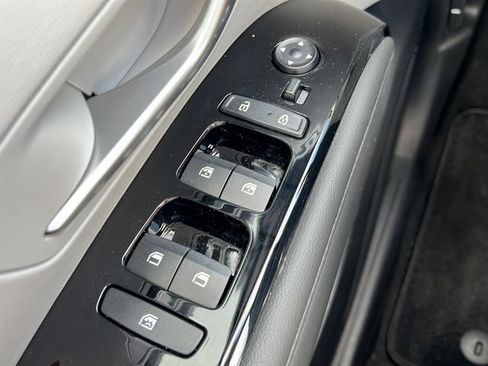Certified 2024 Hyundai Tucson Limited FWD image 30