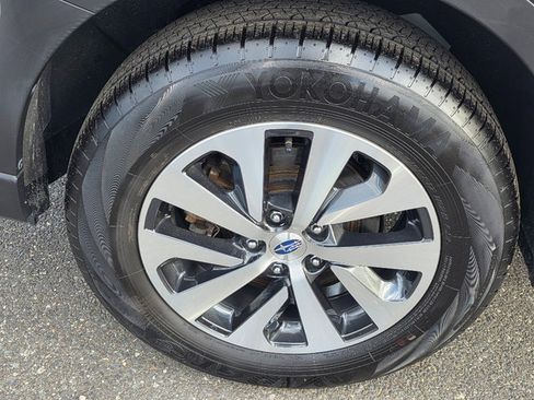 Certified 2023 Subaru Outback Premium image 27