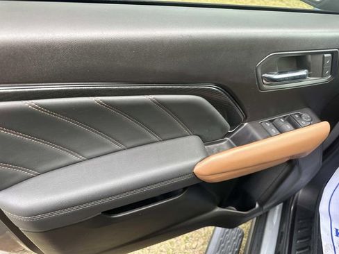 Used 2024 GMC Canyon AT4 w/ Canyon Safety Plus Package image 17