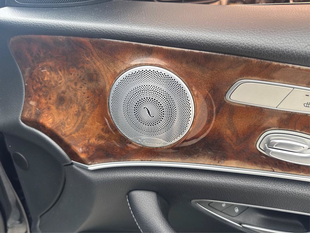 Used 2018 Mercedes-Benz E 300 image 30