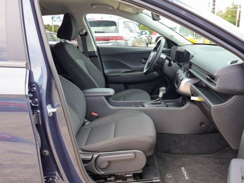 Used 2026 Hyundai Kona SEL Sport FWD image 8