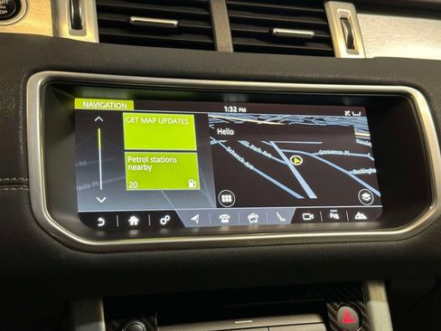 Used 2017 Land Rover Range Rover Evoque SE Premium AWD/4WD image 4