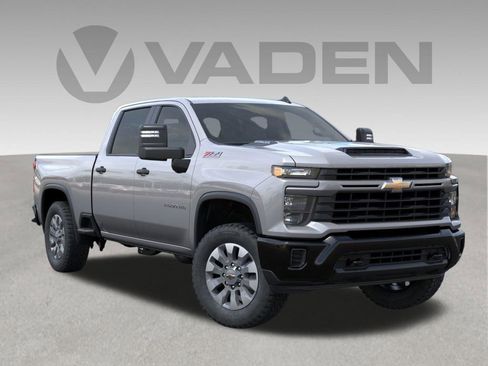 Used 2024 Chevrolet Silverado 2500 Custom w/ Custom Value Package AWD/4WD image 7