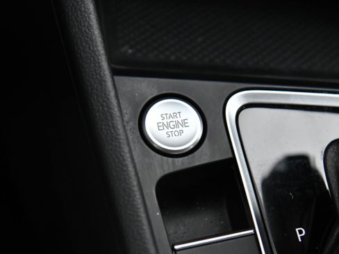 Used 2020 Volkswagen Jetta R-Line image 24