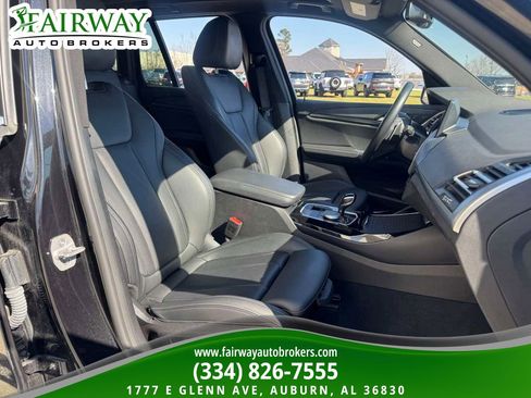 Used 2024 BMW X3 xDrive30i image 12
