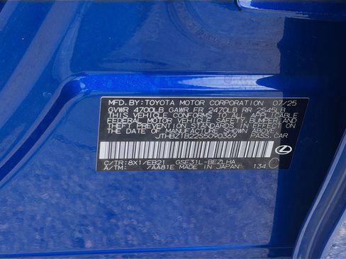 Used 2025 Lexus IS 350 F Sport w/ Accessory Package 2 RWD image 38