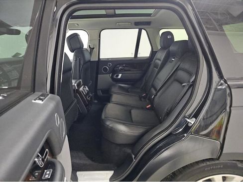 Used 2022 Land Rover Range Rover Westminster Edition image 8