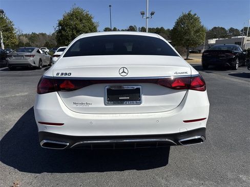 Certified 2025 Mercedes-Benz E 350 4MATIC Sedan image 4