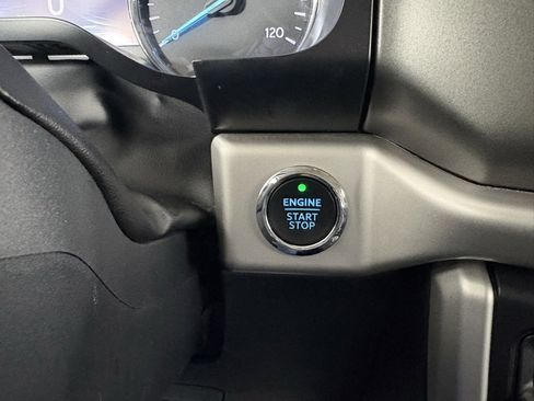 Used 2023 Ford Expedition Max XLT image 30