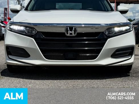 Used 2018 Honda Accord LX image 8