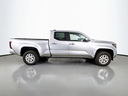 New 2026 Toyota Tacoma SR5 AWD/4WD image 9