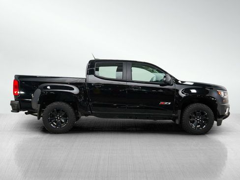 Used 2019 Chevrolet Colorado Z71 w/ Z71 Midnight Edition AWD/4WD image 6