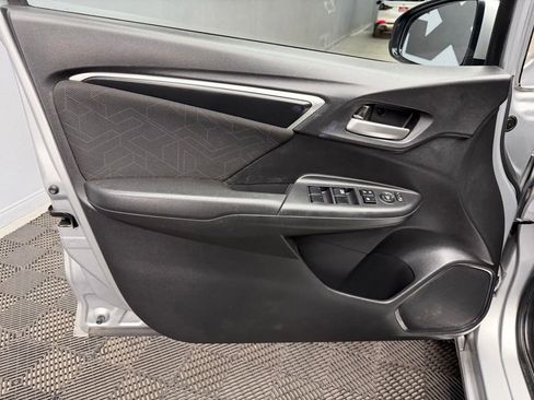 Used 2016 Honda Fit EX image 33
