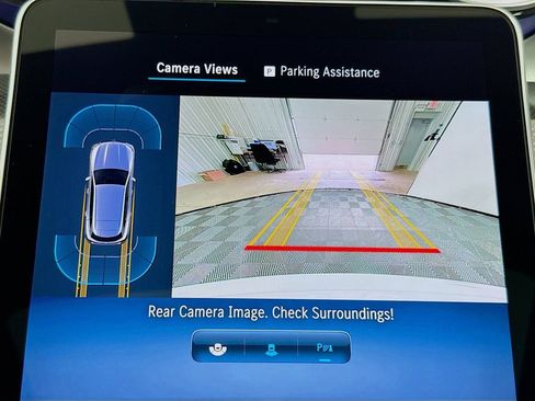 Used 2025 Mercedes-Benz GLC 43 AMG 4MATIC image 14