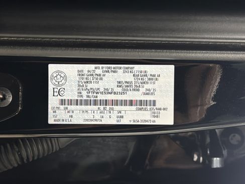 Used 2022 Ford F150 Lariat w/ Equipment Group 502A High AWD/4WD image 38