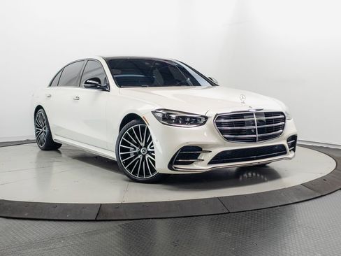 Used 2023 Mercedes-Benz S 580 4MATIC Sedan image 1