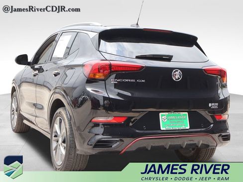 Used 2023 Buick Encore GX Essence w/ Advanced Technology Package AWD/4WD image 3