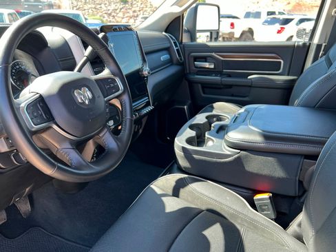 Used 2024 RAM 2500 Laramie AWD/4WD image 15
